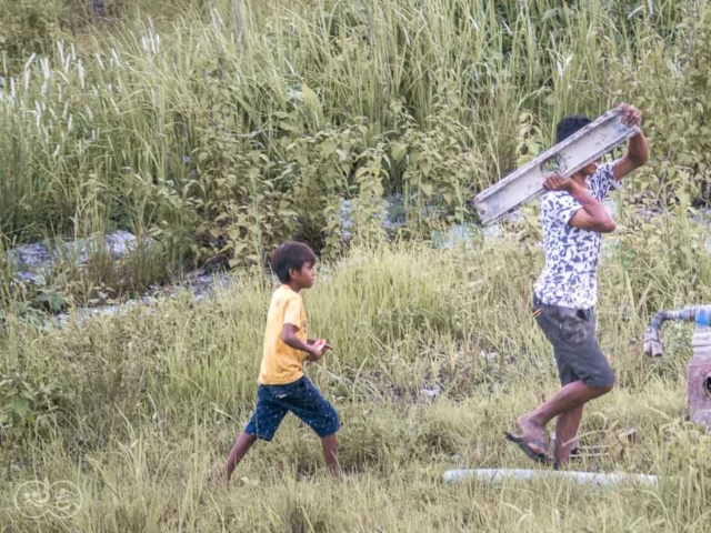 Drilling deep well East Sumba