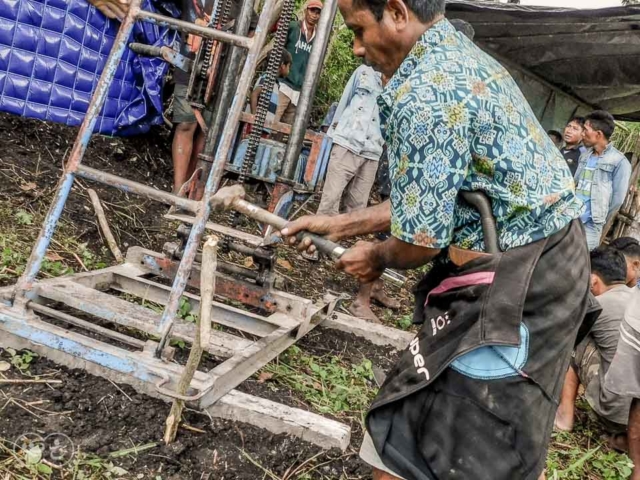 Drilling deep well East Sumba