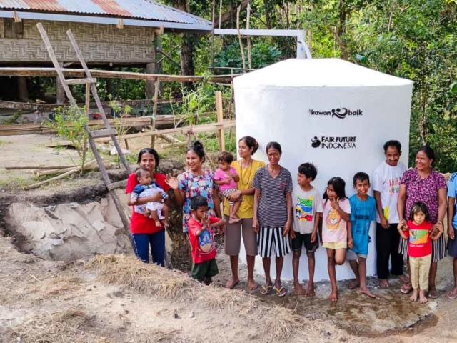 Clean water tanks and healthy sanitation facilities: Examples of constructions we are building in the poorest villages in Indonesia