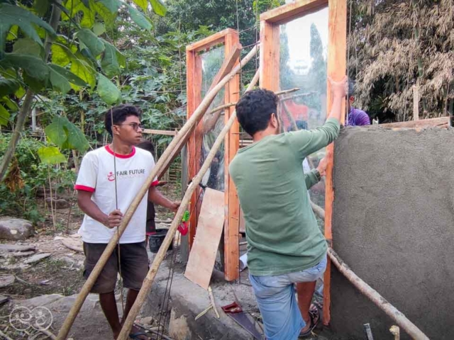 Process of manufacturing healthy sanitary facilities in East Sumba