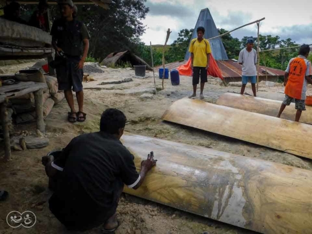 Manufacture of a 6500 liter ferro-cement reservoir in East Sumba