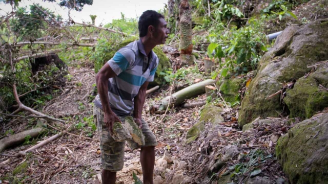 Construction of new sanitation facilities at Ritta, RT 05, Mbinudita Village, East Sumba