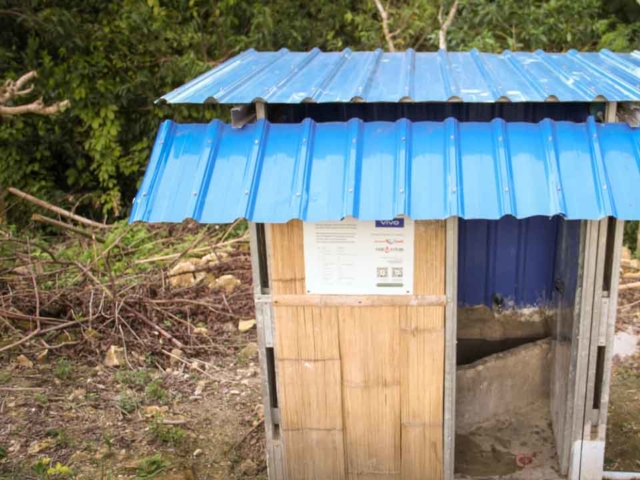 Clean water tanks and healthy sanitation facilities: Examples of constructions we are building in the poorest villages in Indonesia