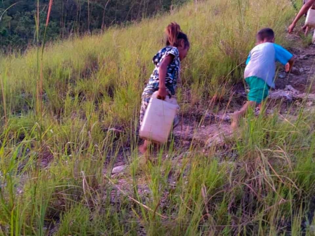 In East Sumba, kids have to walk for hours to fetch water