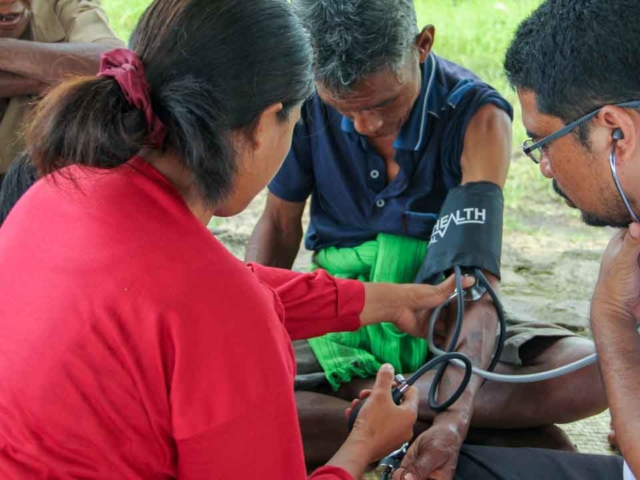 We assess the cases of patients cared for by health workers in the village of Mbinudita, Sumba Timur.