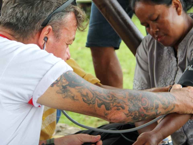 We assess the cases of patients cared for by health workers in the village of Mbinudita, Sumba Timur.