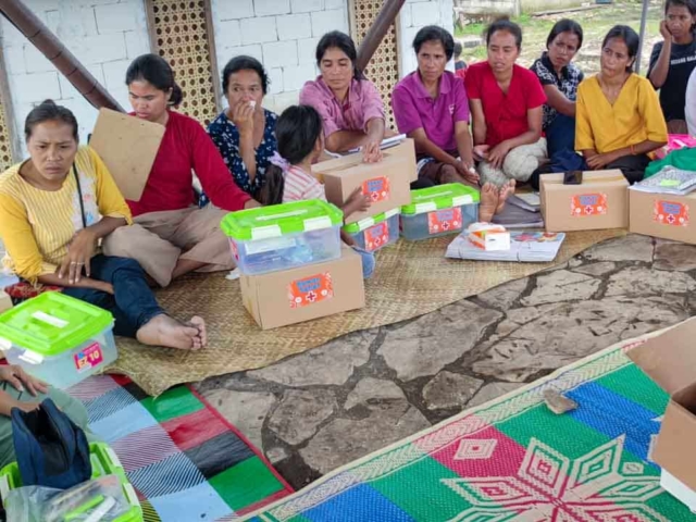 We assess the cases of patients cared for by health workers in the village of Mbinudita, Sumba Timur.