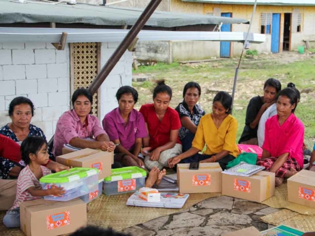 We assess the cases of patients cared for by health workers in the village of Mbinudita, Sumba Timur.