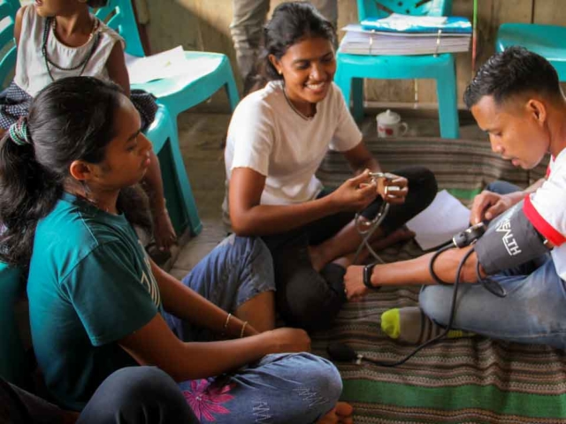 We assess the cases of patients cared for by health workers in the village of Kabanda, Sumba Timur.