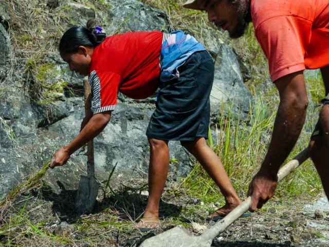 Repair of access to Laindatang village