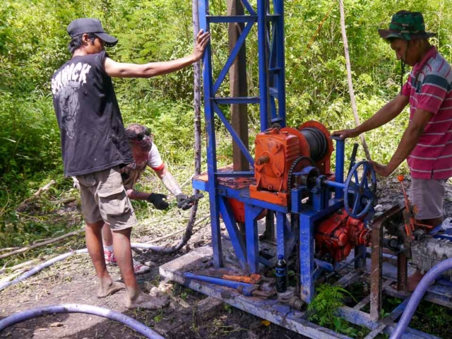 Deep weell drilling in Laindatang