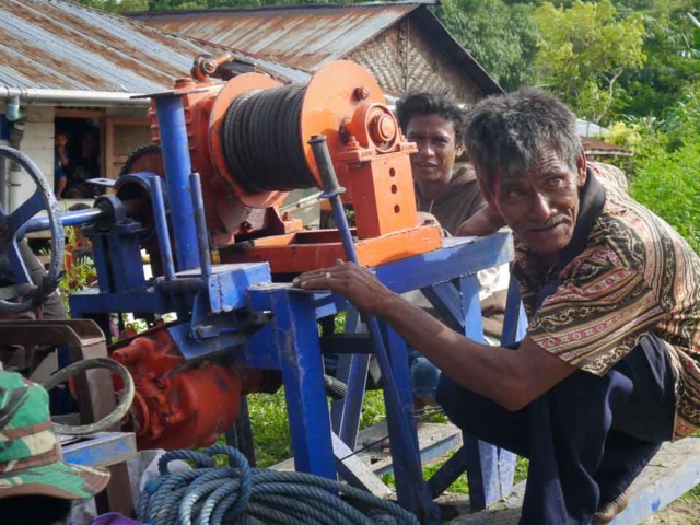 We are taking the 6-ton drill to the Laindatang site.