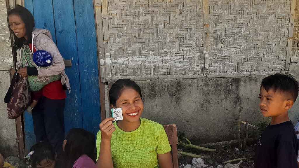 Kawan Sehat Agents Life-Saving Photos in Rural Areas