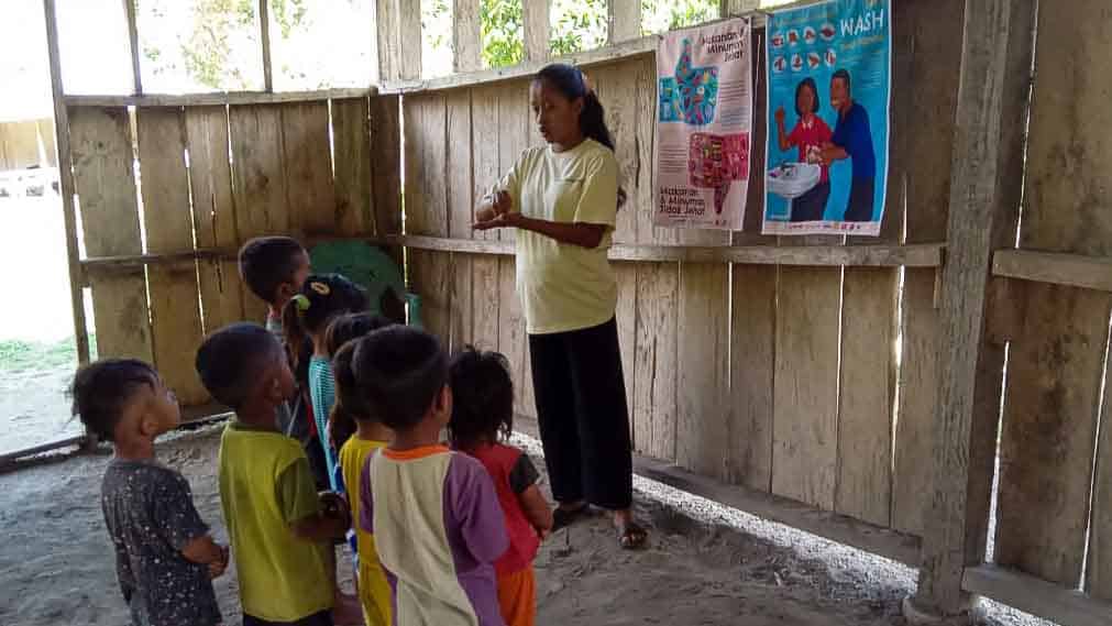 Kawan Sehat Agents Life-Saving Photos in Rural Areas