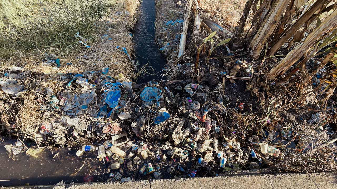 Plastic and waste pollution affecting health and the environment in rural areas.