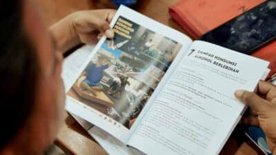 Kawan Sehat agents in training session led by Fair Future Foundation
