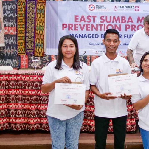 Malaria diagnostics training for all East Sumba analysts