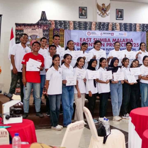 Malaria diagnostics training for all East Sumba analysts