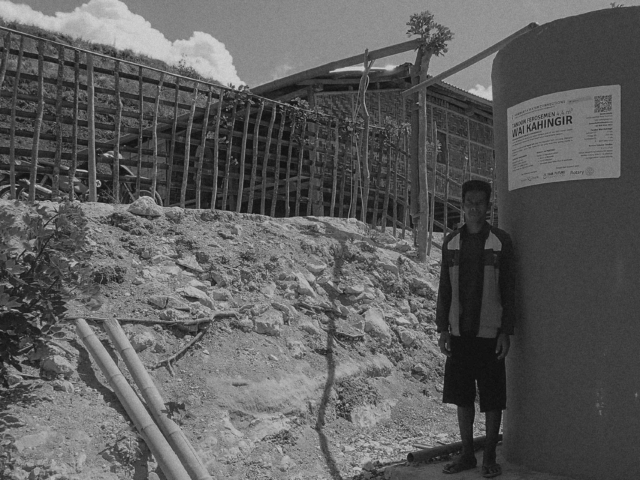 Wai Kahingir 4,400L rainwater tank Hambarita East Sumba