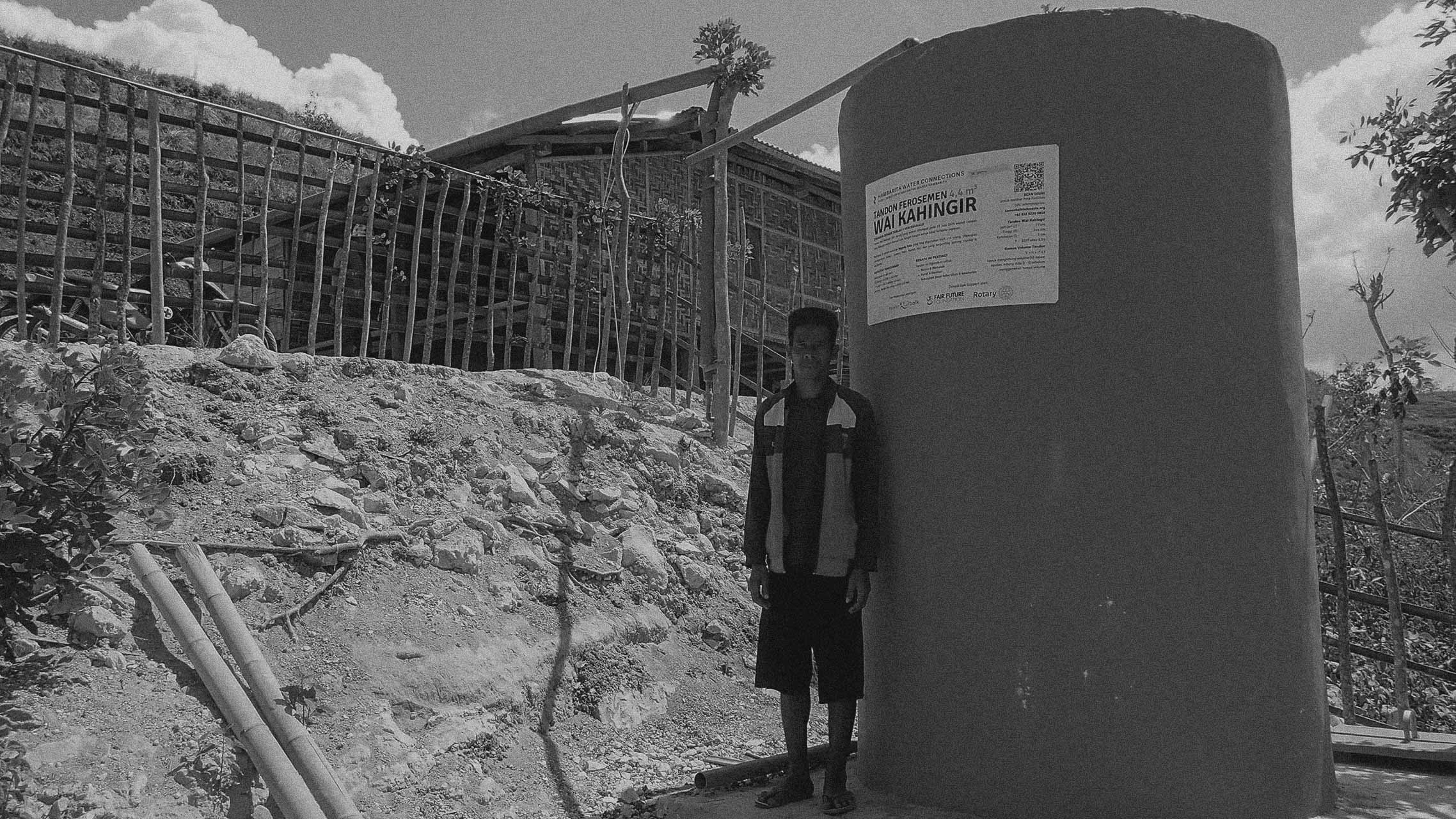 Wai Kahingir 4,400L rainwater tank Hambarita East Sumba