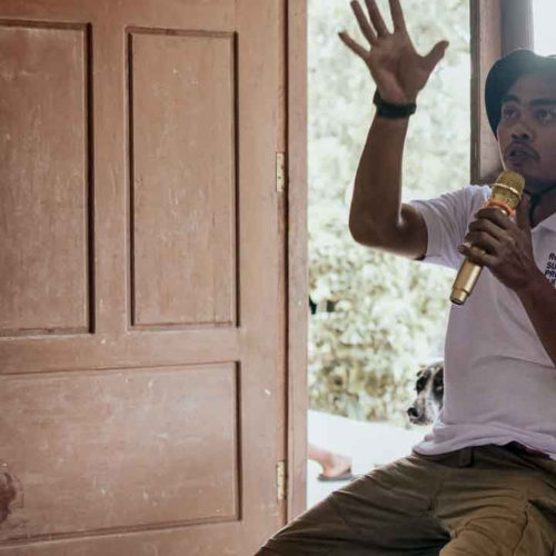 SDN Mbajik solar install – East Sumba Haray school with solar panels and battery–inverter – solar electrification SDN Mbajik