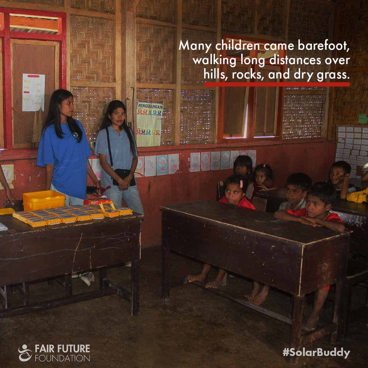 Matawai Pandangu solar lamp training East Sumba