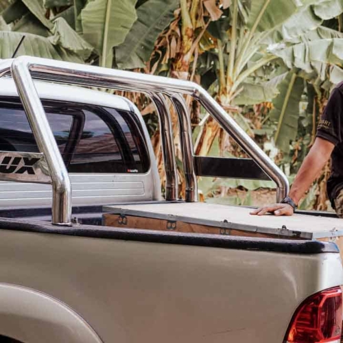 SDN Mbajik solar install – East Sumba Haray school with solar panels and battery–inverter – solar electrification SDN Mbajik