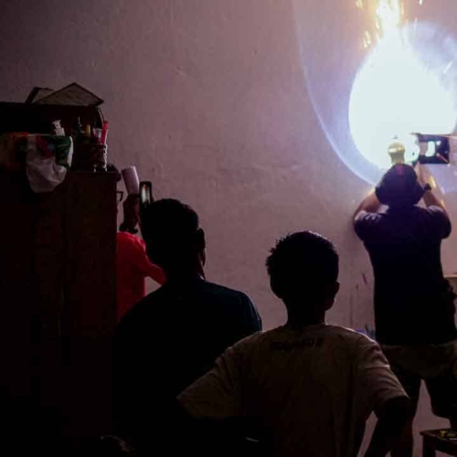 SDN Mbajik solar install – East Sumba Haray school with solar panels and battery–inverter – solar electrification SDN Mbajik