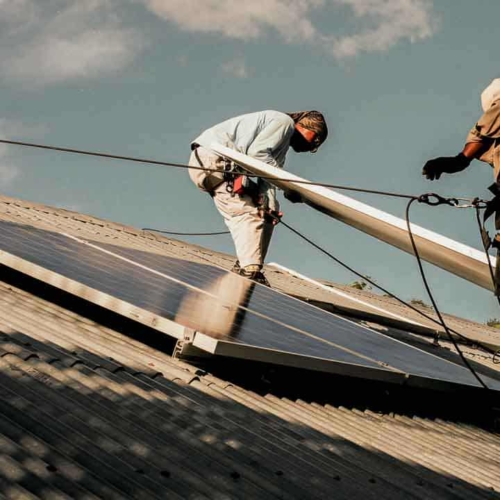 SDN Mbajik solar install – East Sumba Haray school with solar panels and battery–inverter – solar electrification SDN Mbajik