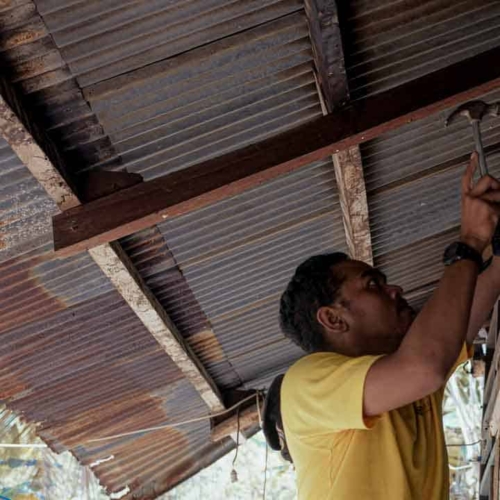 SDN Mbajik solar install – East Sumba Haray school with solar panels and battery–inverter – solar electrification SDN Mbajik