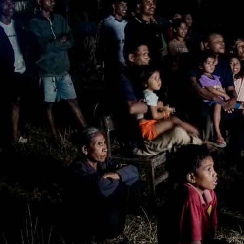 SDN Mbajik solar install – East Sumba Haray school with solar panels and battery–inverter – solar electrification SDN Mbajik