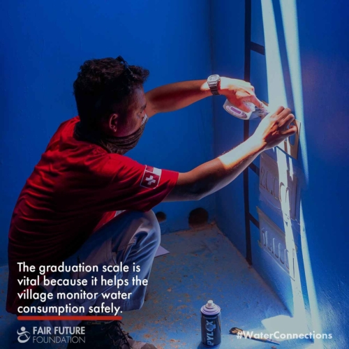 Final sealing and graduated scale installation inside the Laindatang reservoir. Final sealing and graduated scale installation inside the Laindatang reservoir.