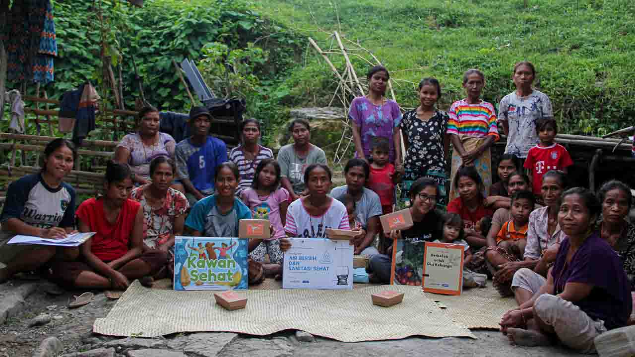 Field-based humanitarian action and working principles Field-based humanitarian action illustrating working principles through medical care, water access, education, and community engagement