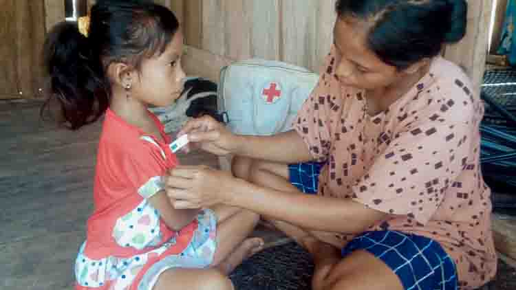 Swiss non-profit organisation working in most rural areas of south ewast asia Health agents providing medical care in ultra-rural East Sumba for the Primary Medical Care Program.