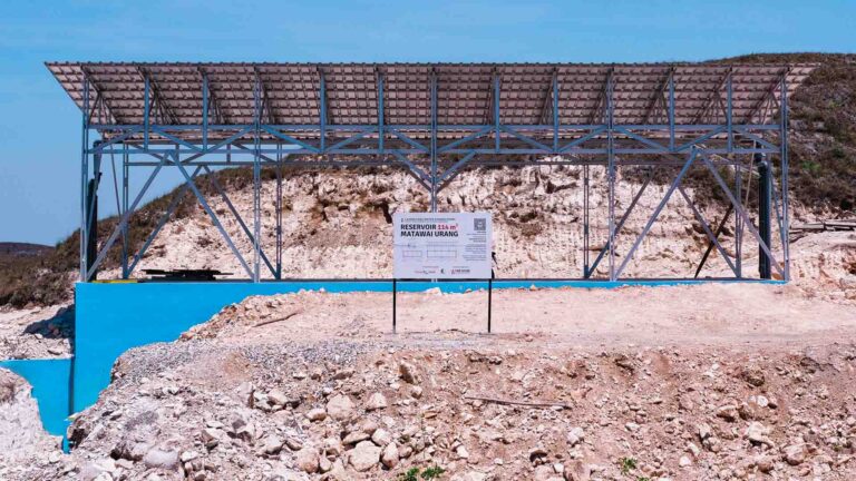 114 m3 reinforced concrete rainwater reservoir Laindatang East Sumba