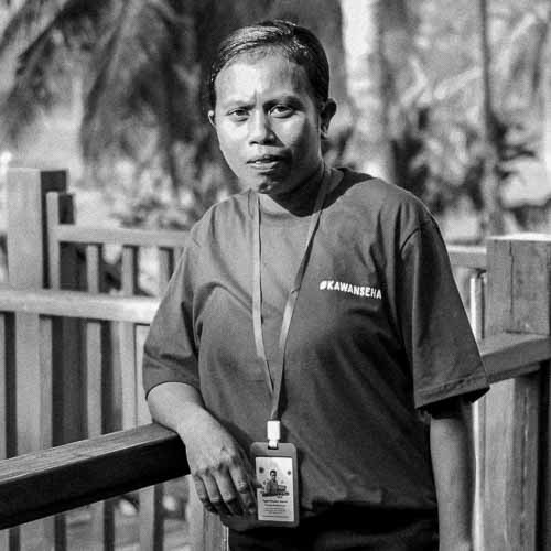 Rambu Amandav Rahay L. Kake — Kawan Sehat Health Agent in Matawai Kurang Lewa, East Sumba Rambu Amandav Rahay L. Kake