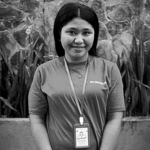 Yosmi Padu Lemba — Kawan Sehat Health Agent in Matawai Pawali, East Sumba Yosmi Padu Lemba
