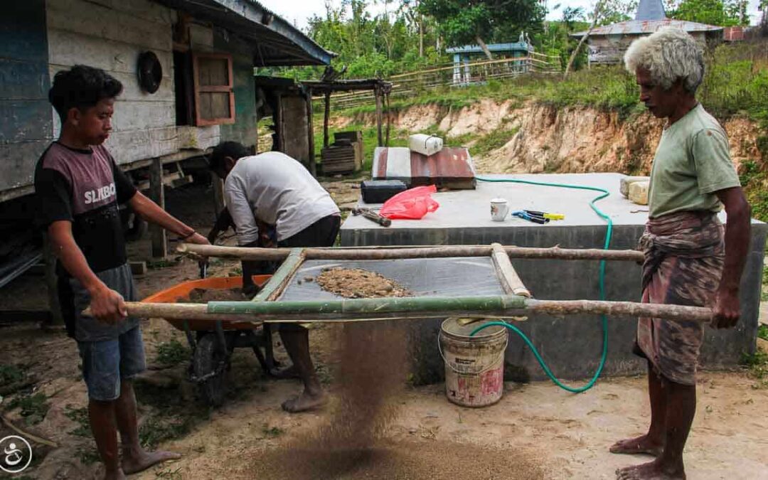 Construction of the first sanitary facilities in the village