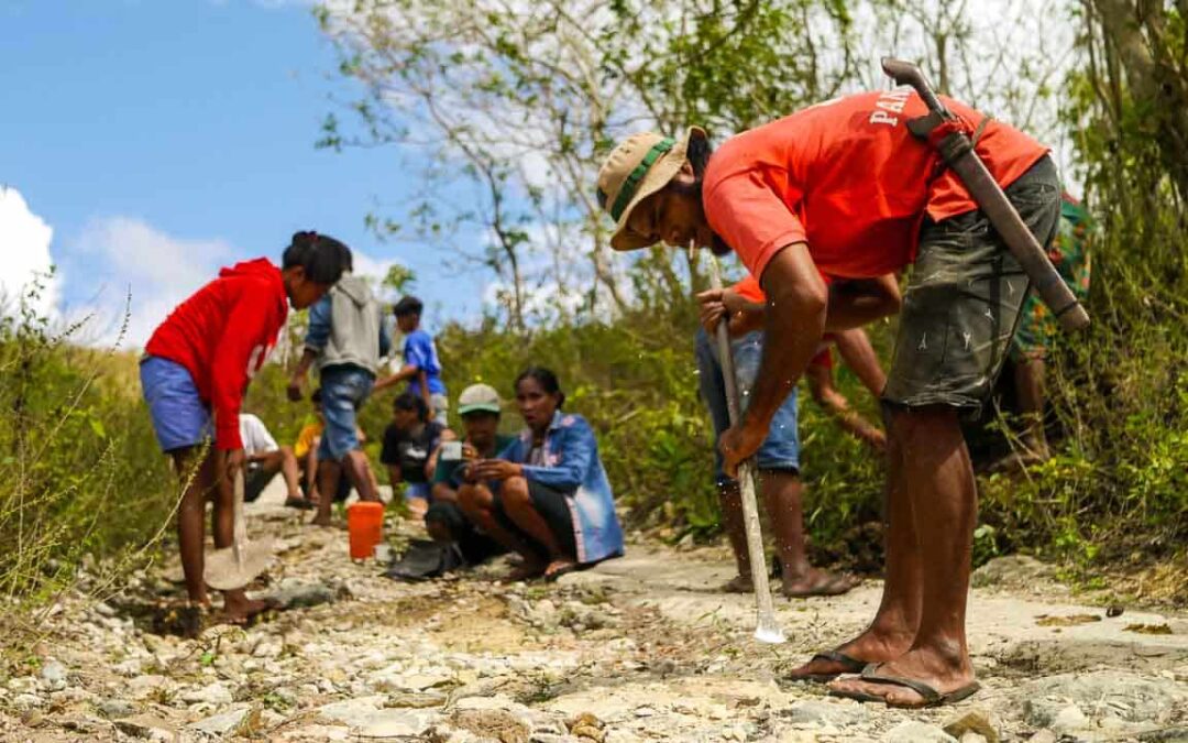 Repair of access to Laindatang village