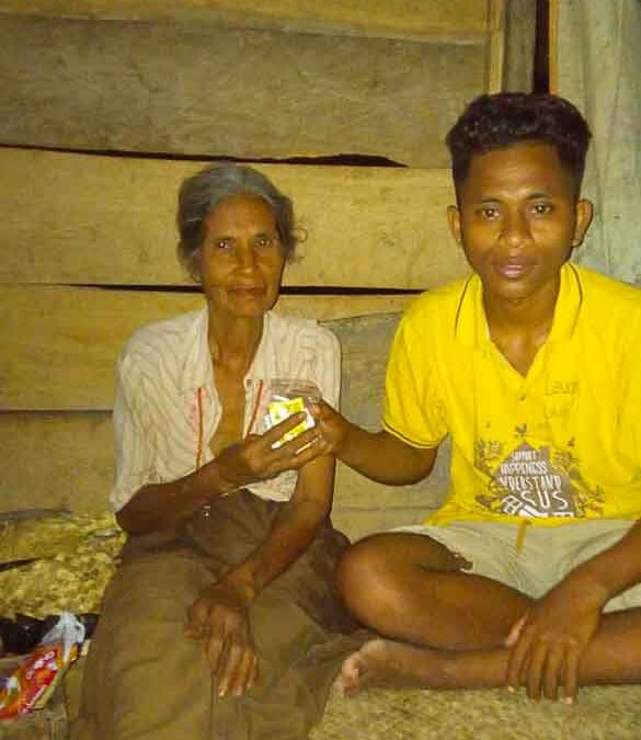 Kawan Sehat Agents Life-Saving Photos in Rural Areas