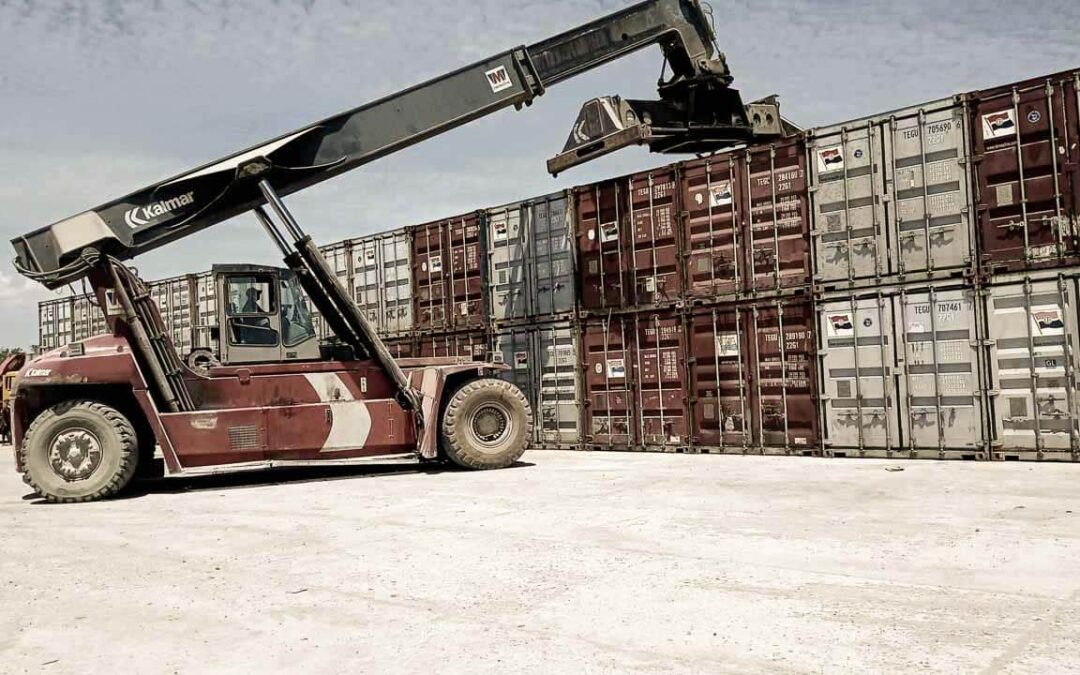 Container arrive to Waingapu