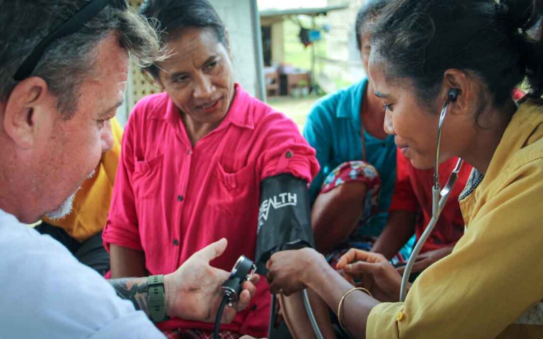 Training in taking blood pressure as part of the primary medical care program in rural areas