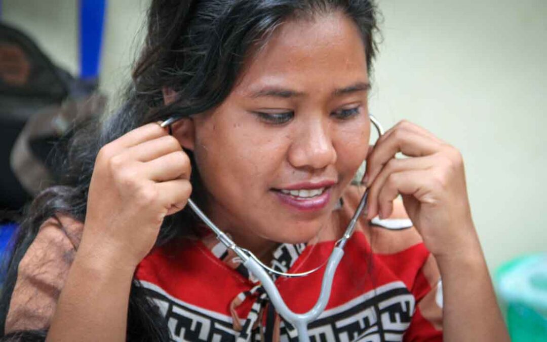 Training in taking blood pressure as part of the primary medical care program in rural areas