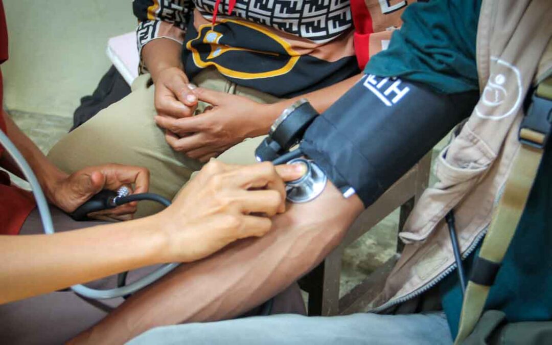 Training in taking blood pressure as part of the primary medical care program in rural areas