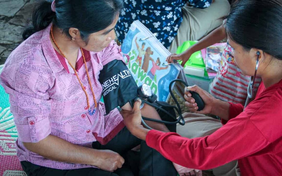 Training in taking blood pressure as part of the primary medical care program in rural areas