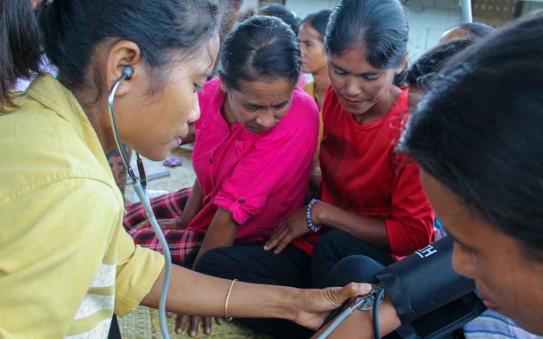 We assess the cases of patients cared for by health workers in the village of Mbinudita Sumba Timur