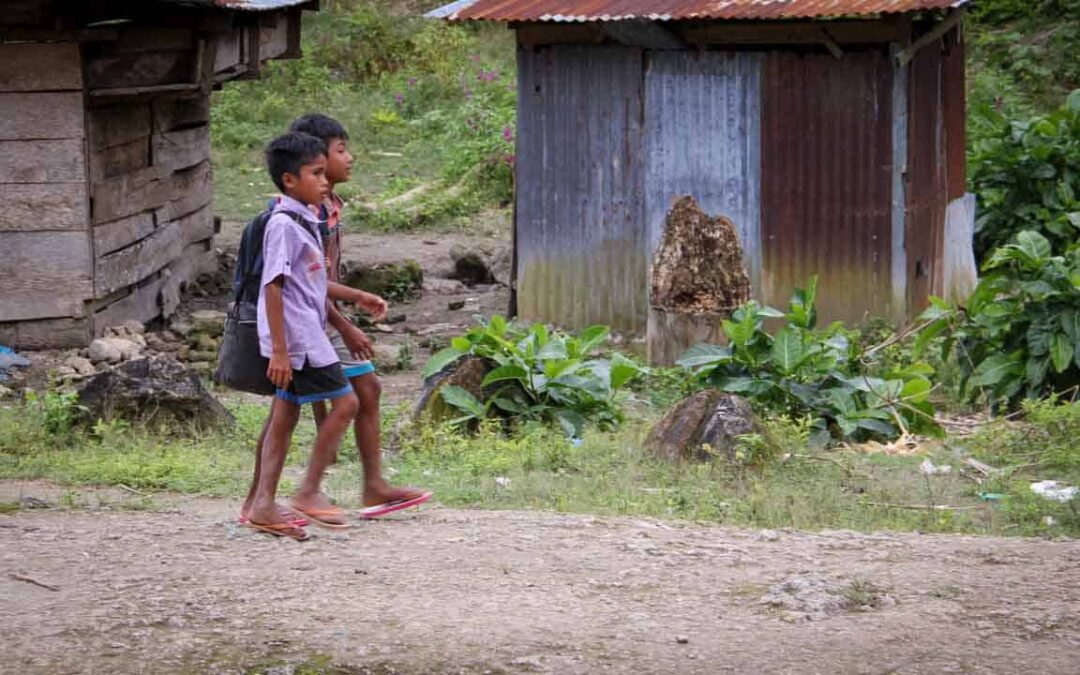 We assess the cases of patients cared for by health workers in the village of Kabanda Sumba Timur