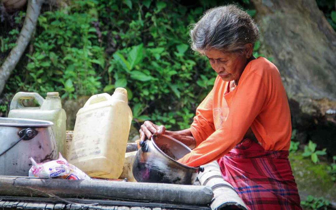 We assess the cases of patients cared for by health workers in the village of Kabanda Sumba Timur