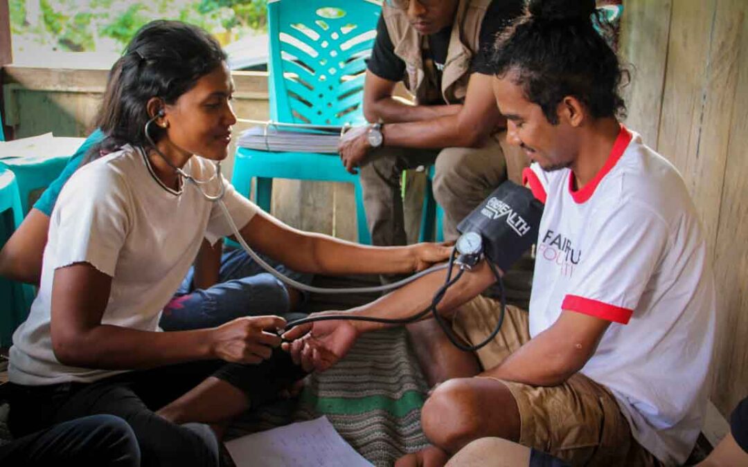 We assess the cases of patients cared for by health workers in the village of Kabanda Sumba Timur