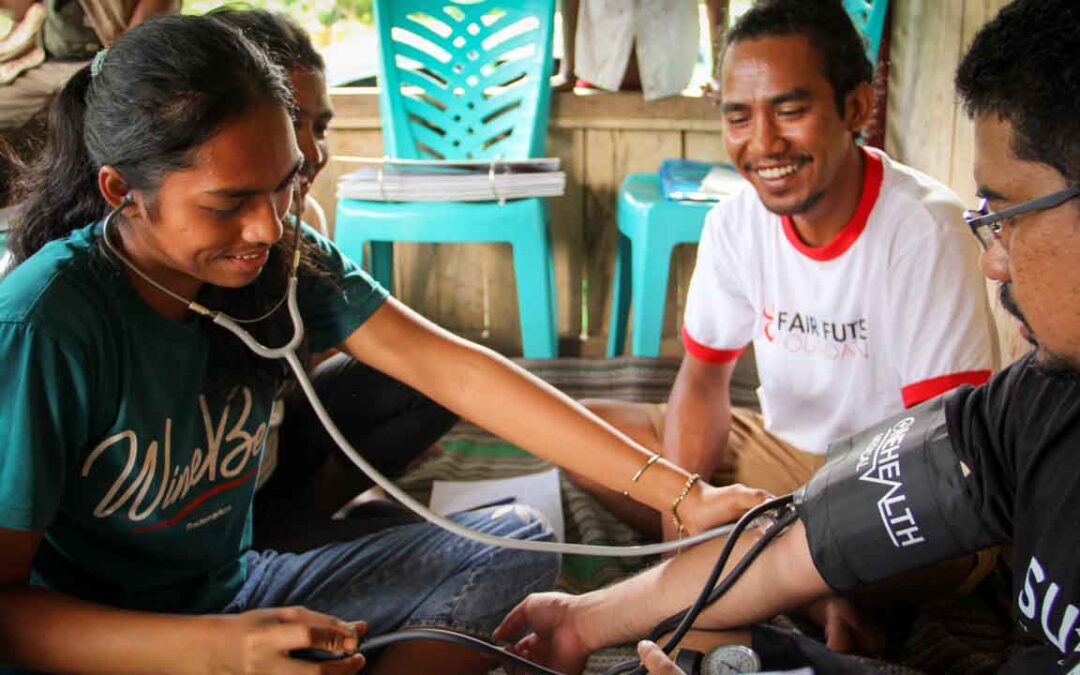 We assess the cases of patients cared for by health workers in the village of Kabanda Sumba Timur